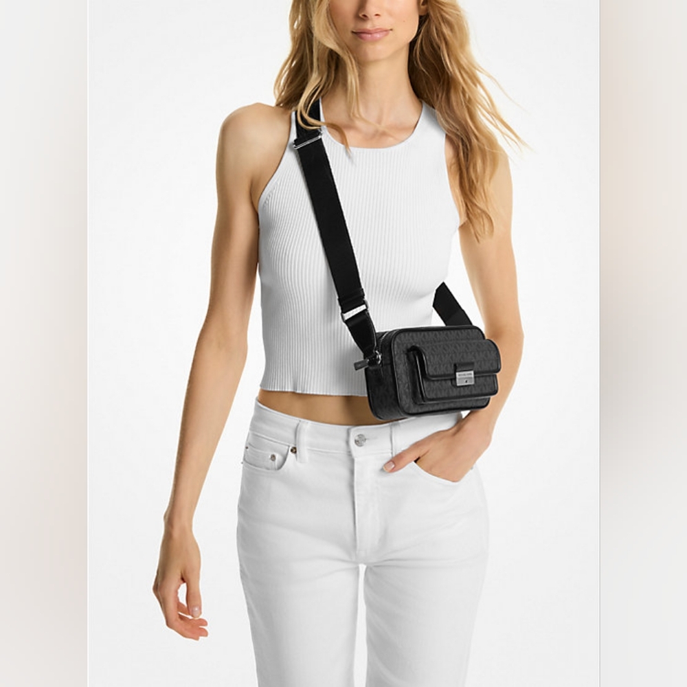 Michael Kors-NWT-Bradshaw Extra-Small Signature Logo Camera Crossbody-Black - Picture 3 of 15